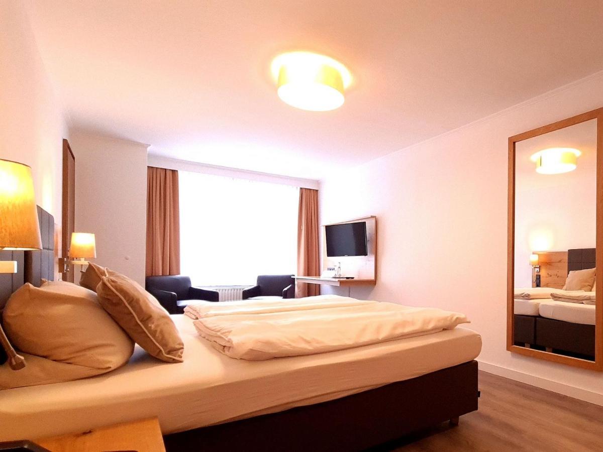 Hotel Hollaender Hof Meschede Ngoại thất bức ảnh